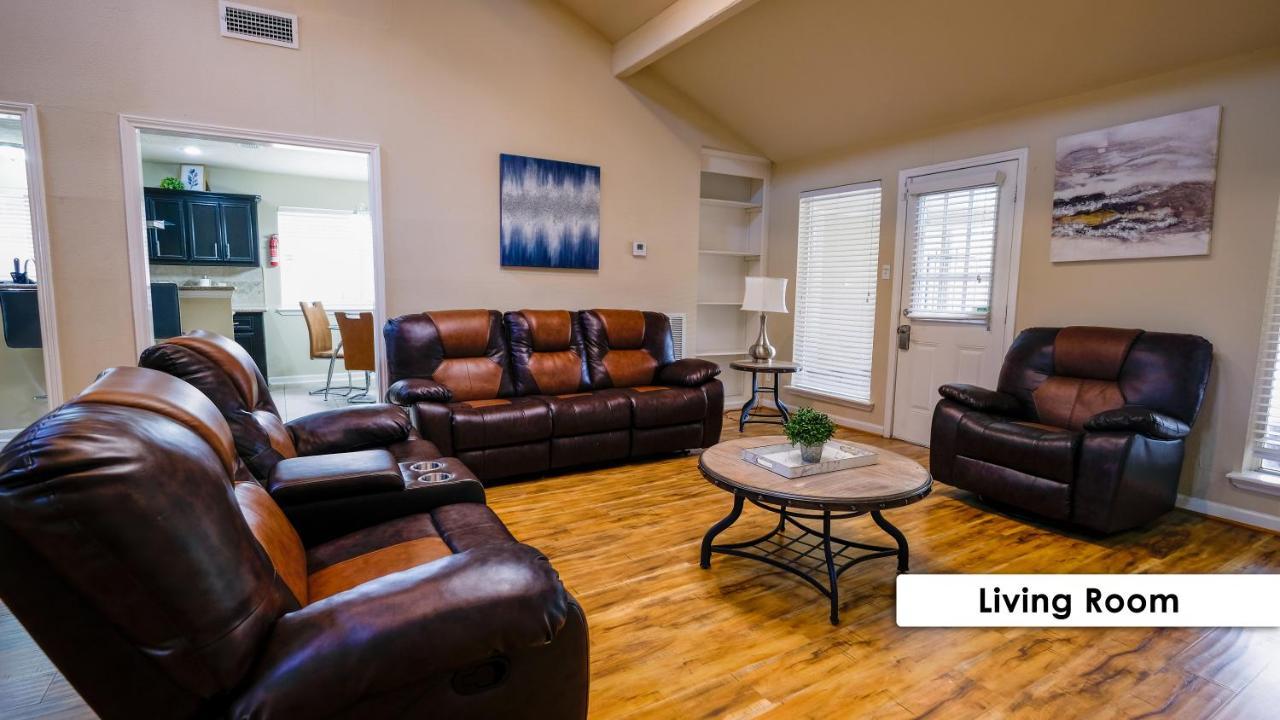 הוילה יוסטון Pool House, 20 Minutes From Dt 4Bdr For 10 Guests - Winkleman מראה חיצוני תמונה